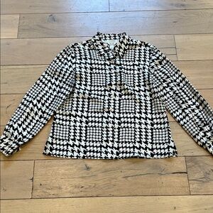 Talbots Black and White Houndstooth 100% silk Blouse, 10